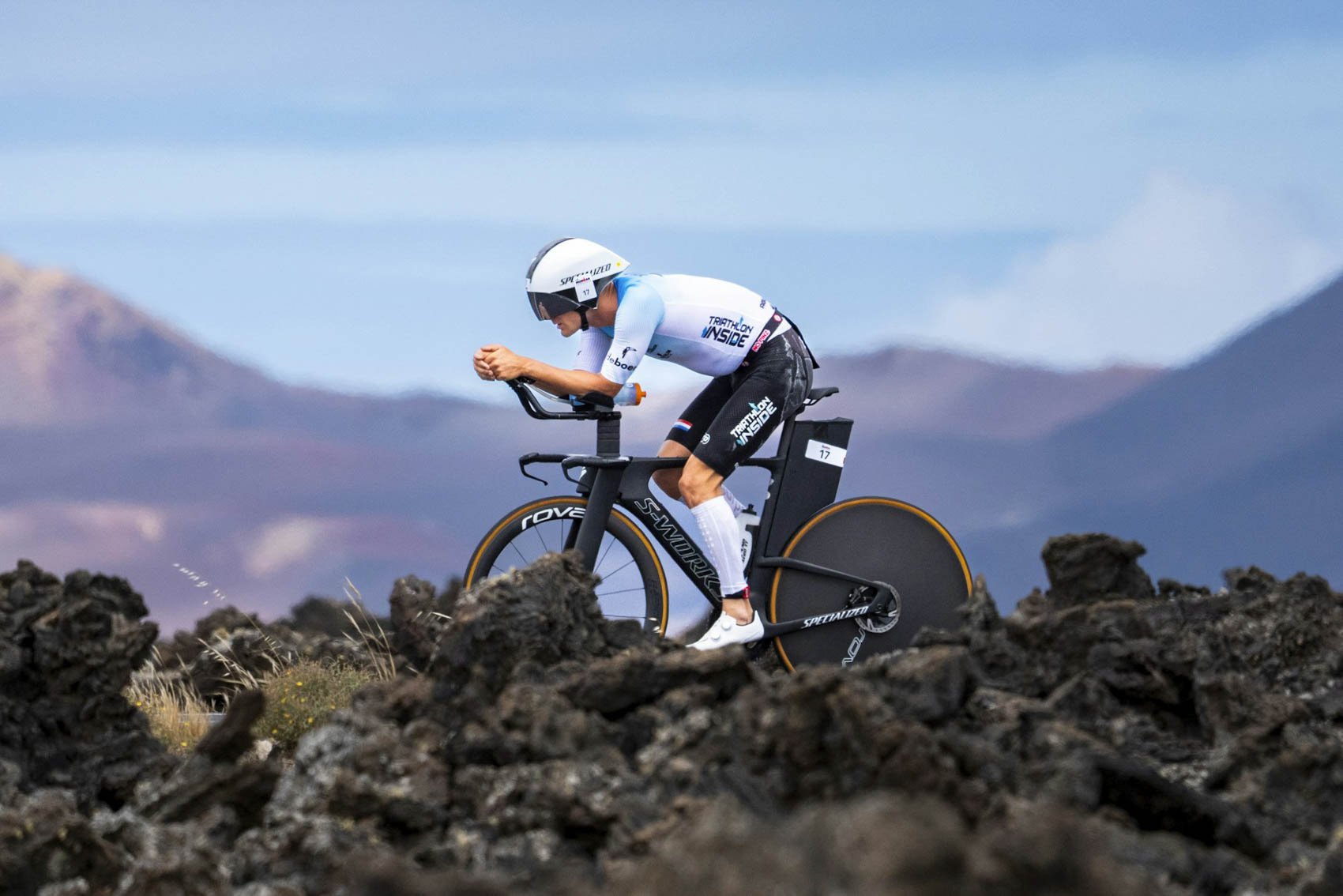 Público siguiendo una prueba deportiva en Lanzarote