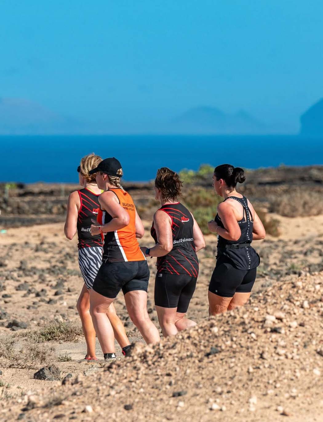 Corredores en una prueba de resistencia en Lanzarote